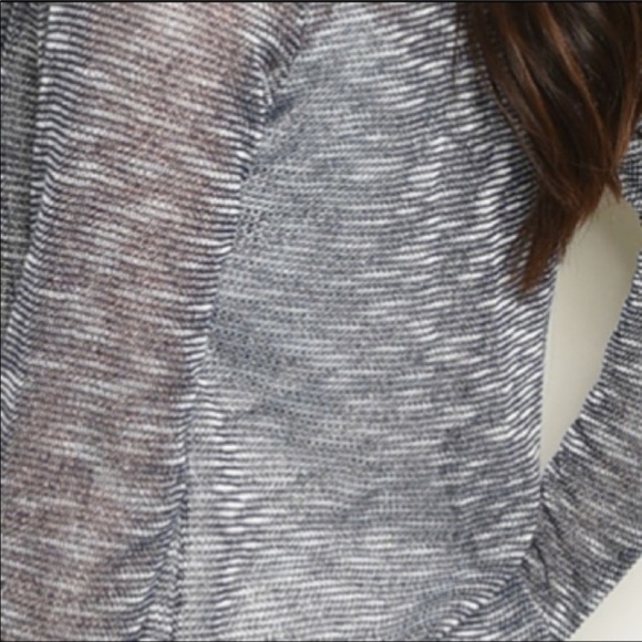 🍩NWT Sheer Navy Cardigan - Picture 4 of 4